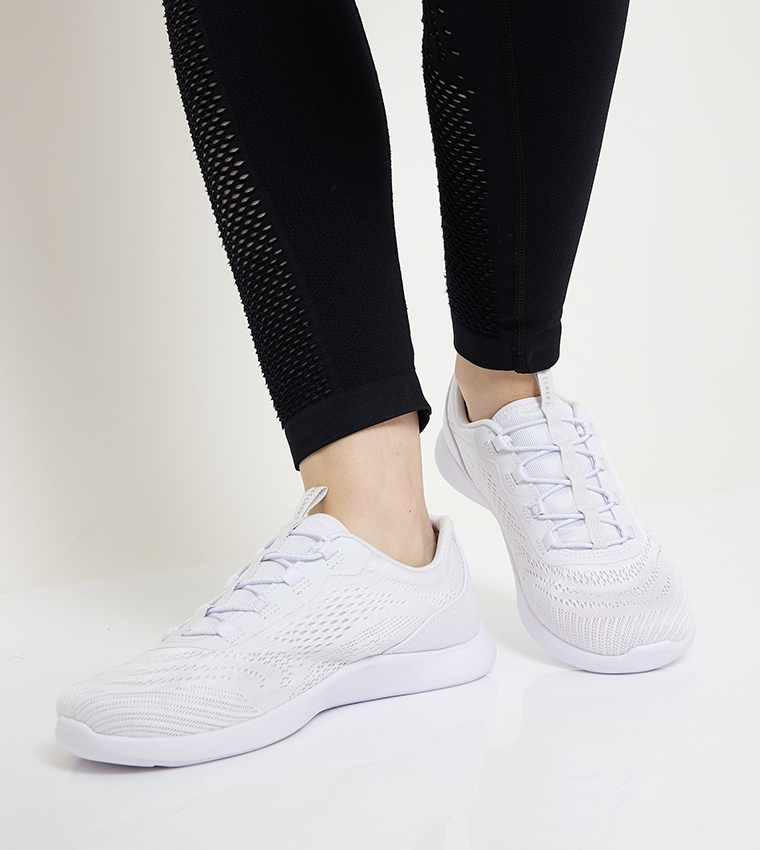 VAPOR FOAM LITE Mesh Slip-On Sneakers