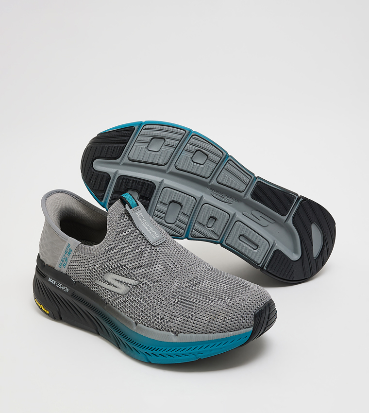 MAX CUSHIONING Premier 2.0 Slip-On Shoes