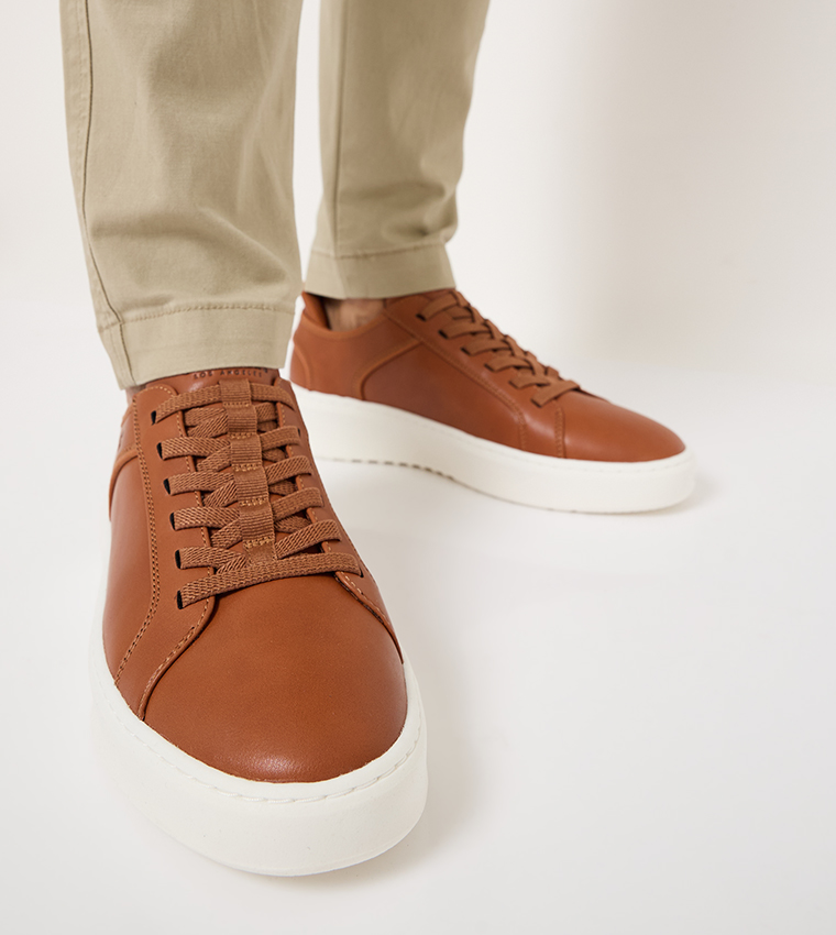 COURT BREAK Lace-Up Sneakers