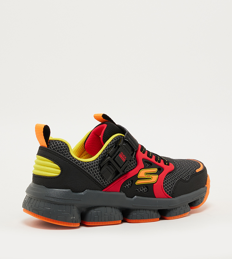 LUNNIX Velcro Closure Sneakers