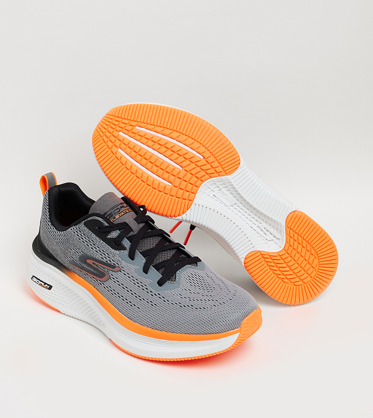 GO RUN ELEVATE 2.0 FLUID MOTION Lace-Up Shoes