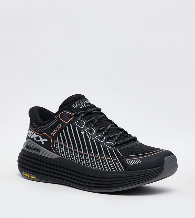MAX CUSHIONING SUSPENSION Mesh Running Shoes