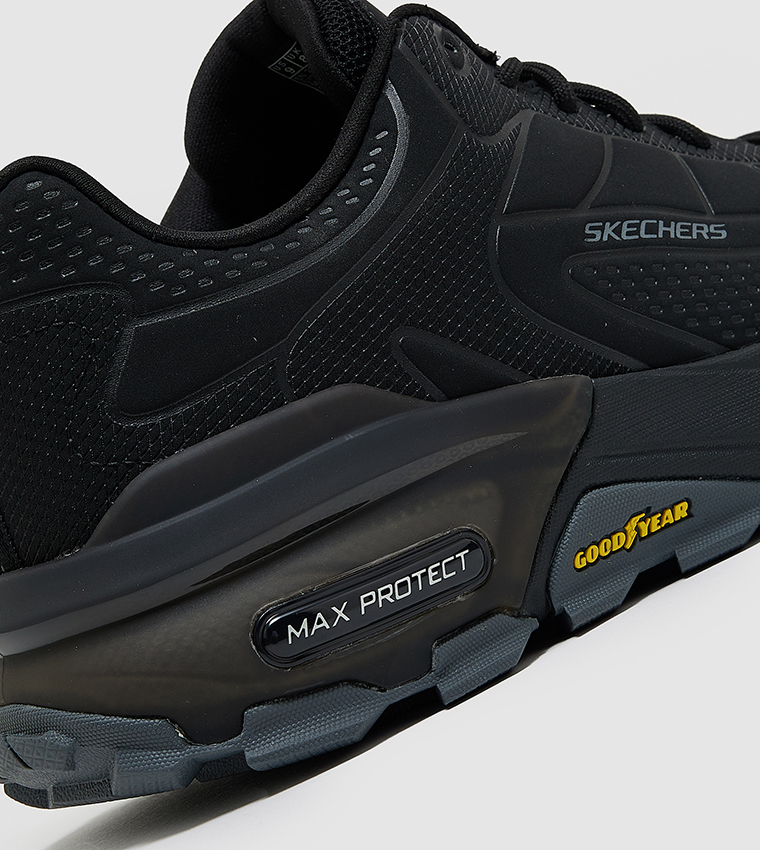 MAX PROTECT Lace-Up Sneakers