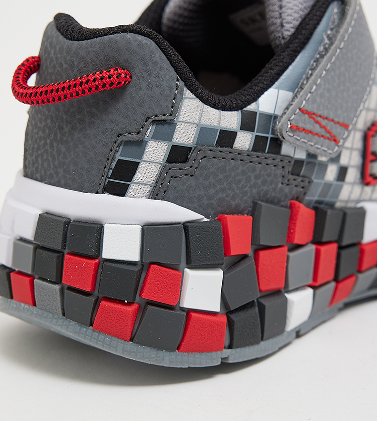 MEGA-CRAFT 3.0 Velcro Sneakers