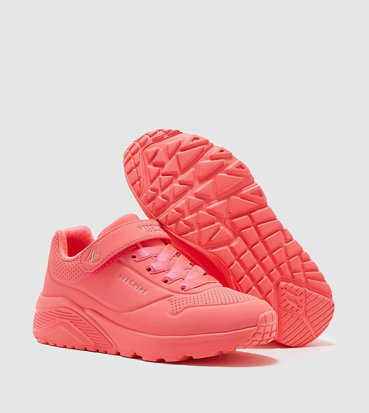 UNO LITE Velcro Closure Sneakers