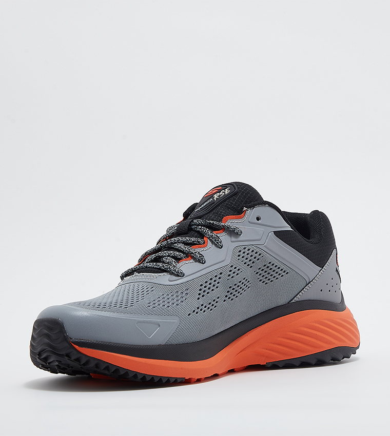 BOUNDER  Mesh Running Shoes