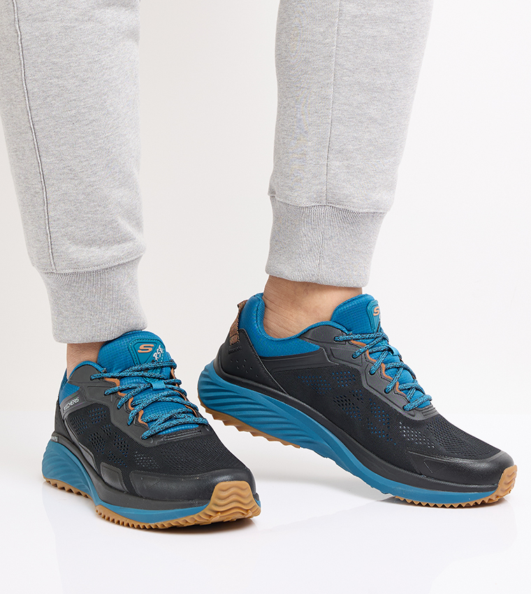 BOUNDER  Mesh Running Shoes