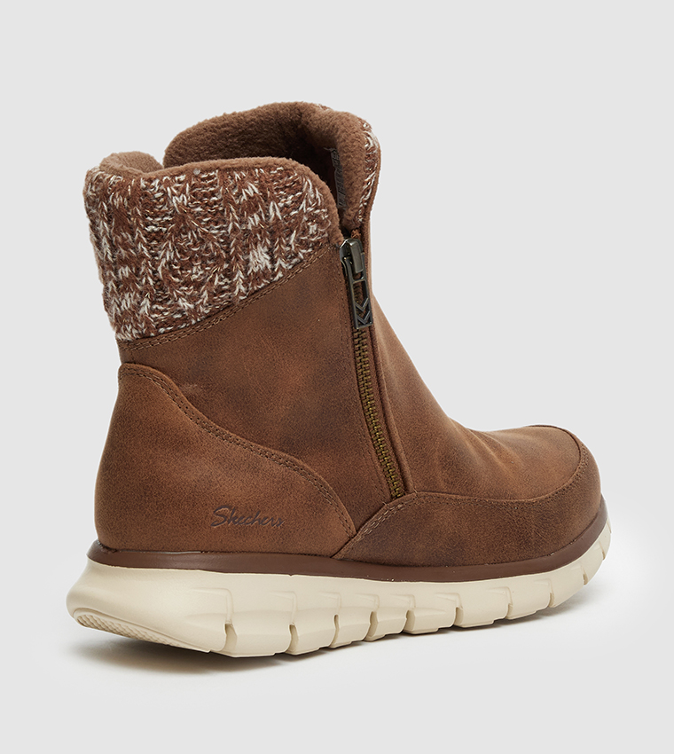 SYNERGY Zippered Ankle Boots