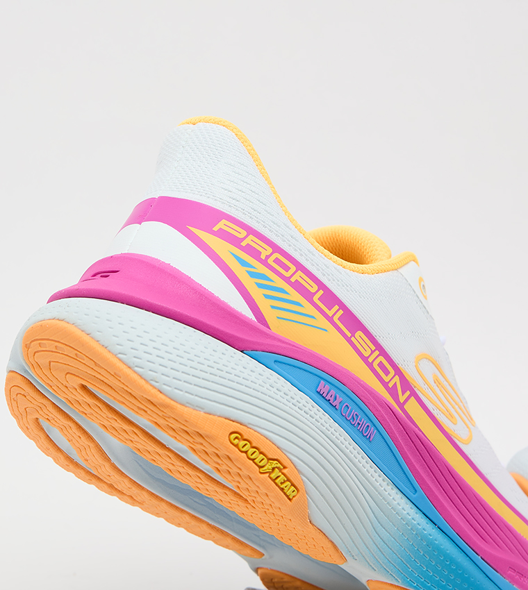 MAX CUSHIONING PROPULSION Running Shoes