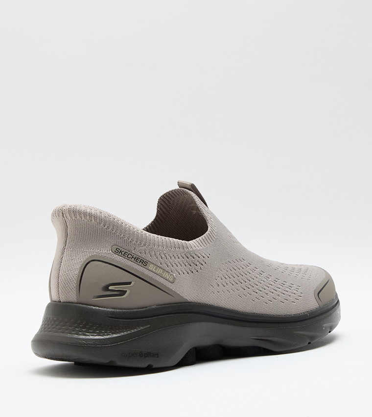 GO WALK 7 - EASY ON EVOLUTION Shoes