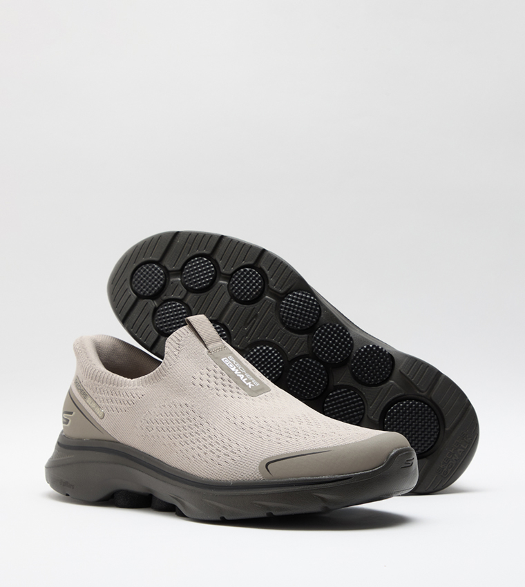 GO WALK 7 - EASY ON EVOLUTION Shoes