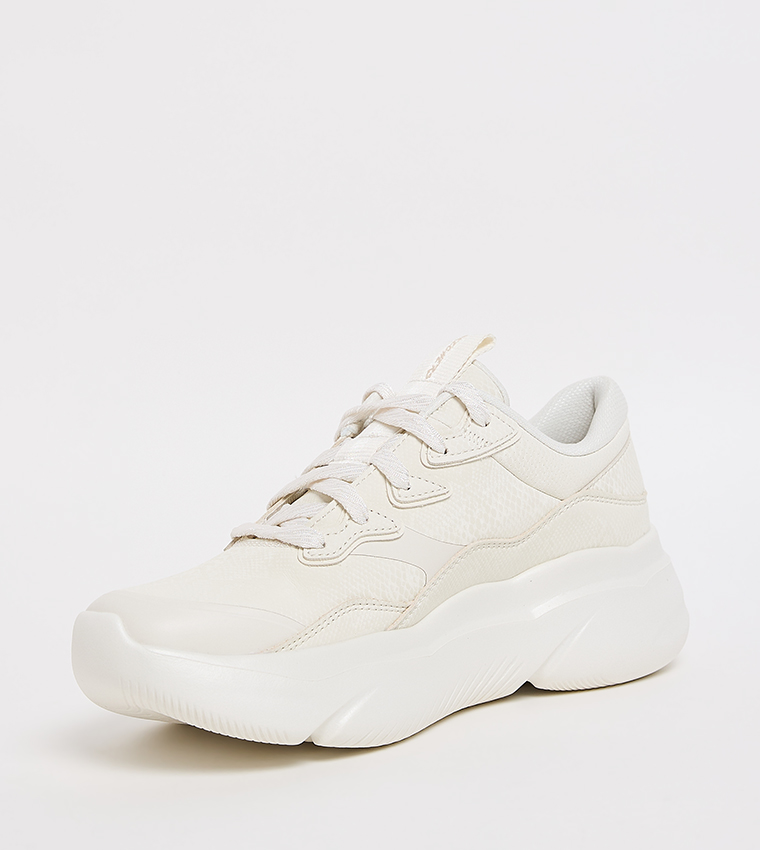 VAPOR STEP - JET SETTER Mid Top Sneakers