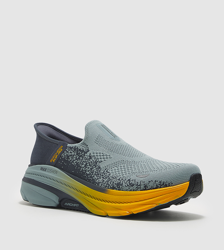 MAX CUSHIONING ARCH FIT 2.0 Slip-On Shoes