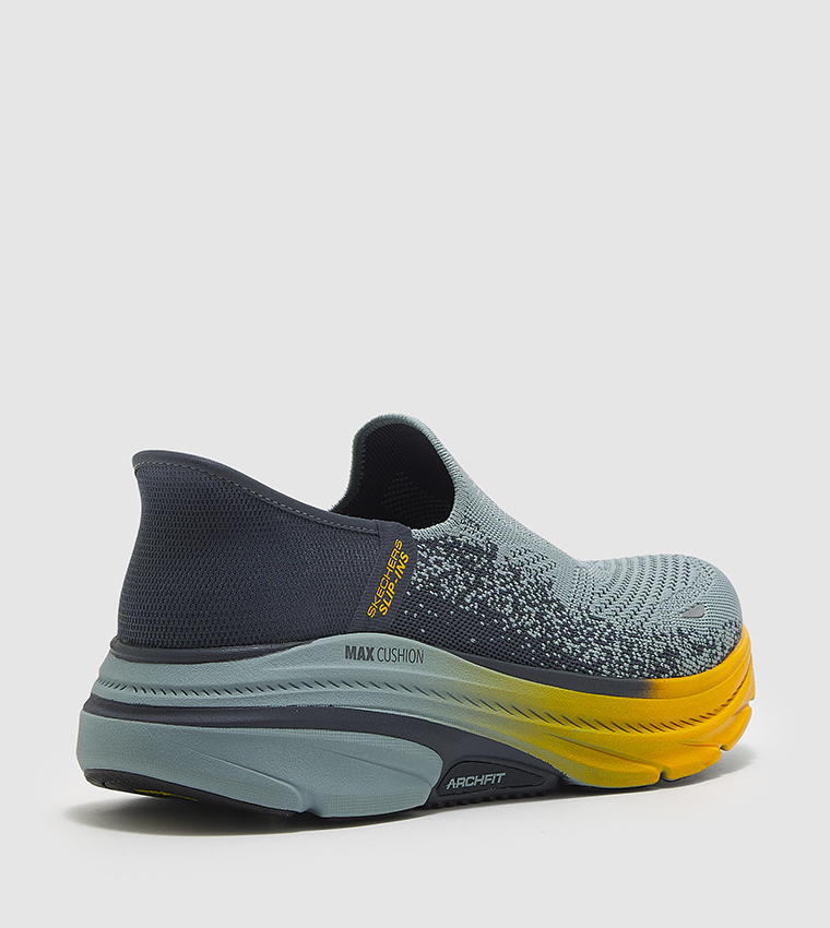MAX CUSHIONING ARCH FIT 2.0 Slip-On Shoes