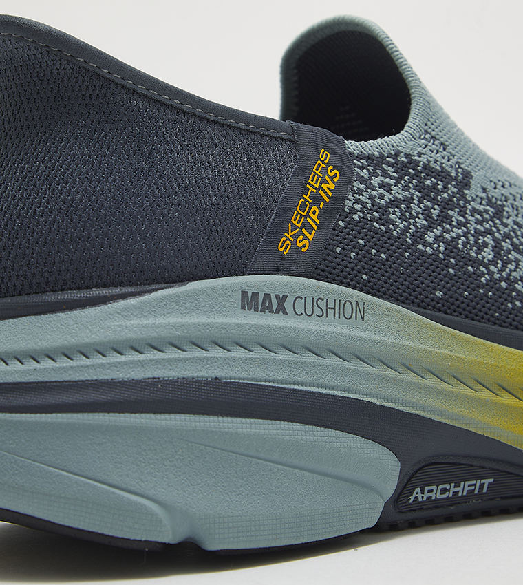 MAX CUSHIONING ARCH FIT 2.0 Slip-On Shoes