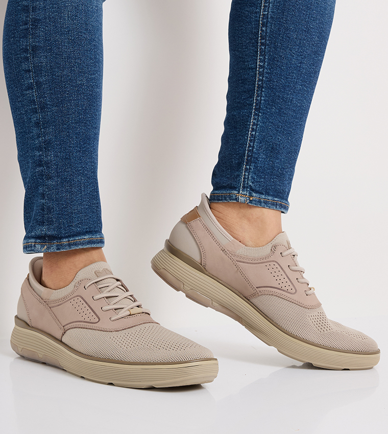 NASON Logo Detail Slip-On Shoes