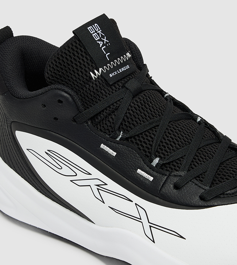 PURE KLUTCH Basketball Shoes