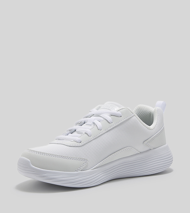 GO RUN 400 V2 Lace-Up Shoes