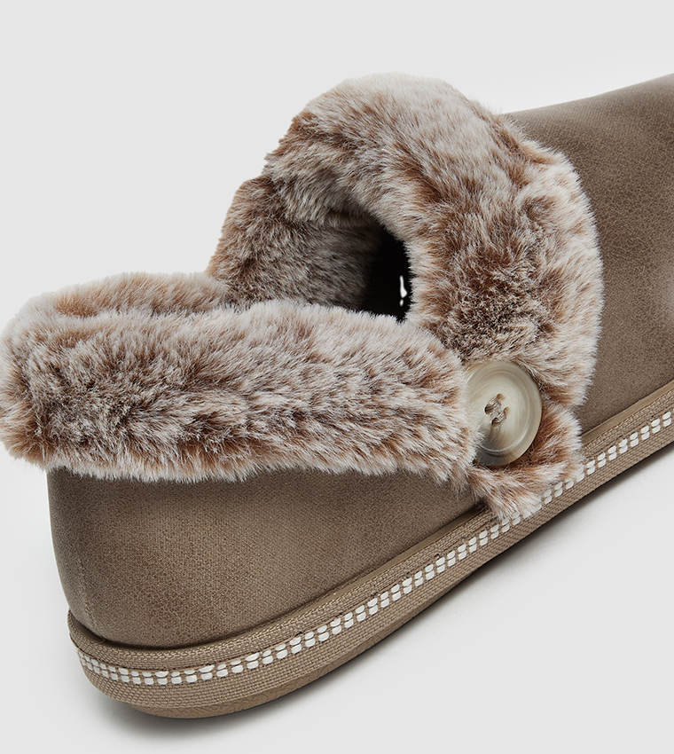 COZY CAMPFIRE Fur Detail Bedroom Shoes