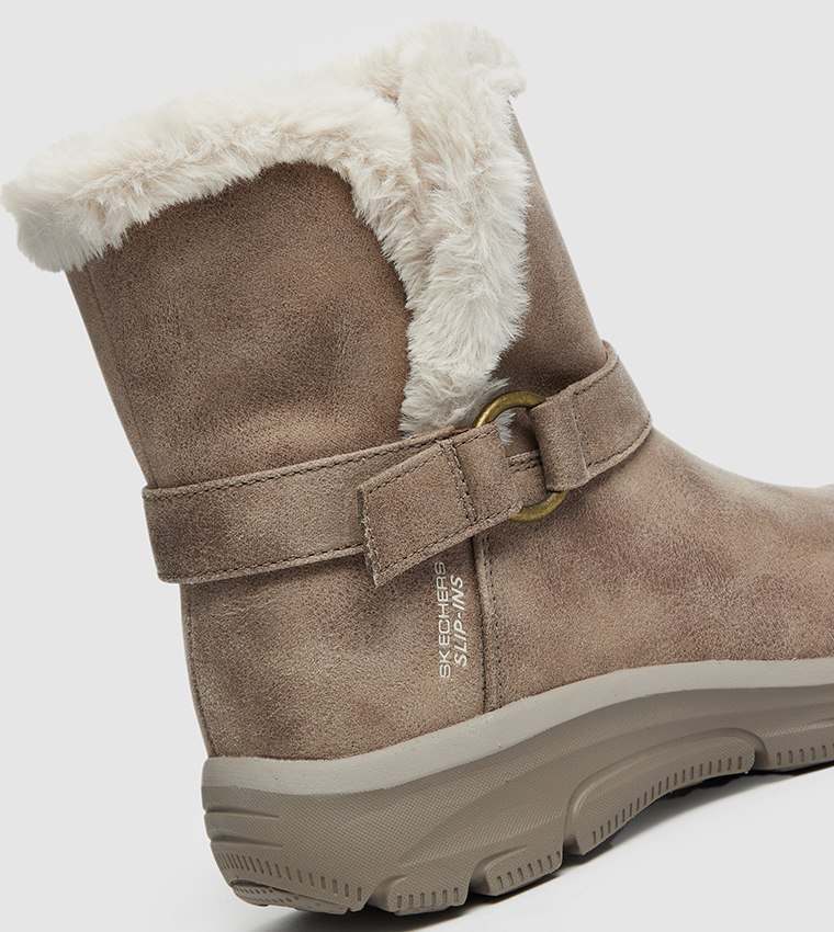 EASY GOING Fur Detail Ankle Boots