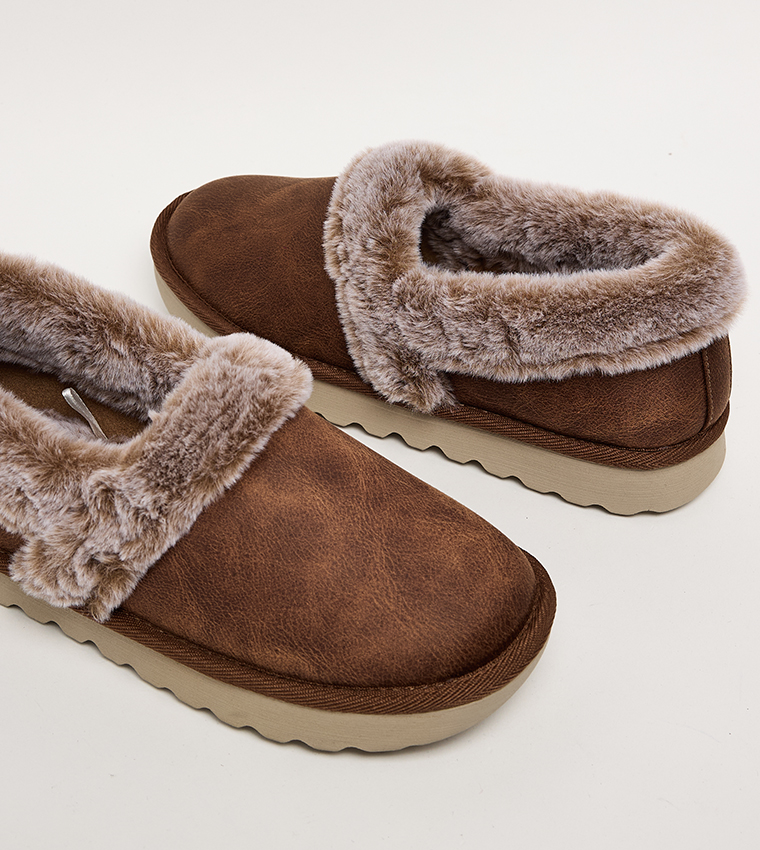 COZY UP Slip-On Casual Shoes