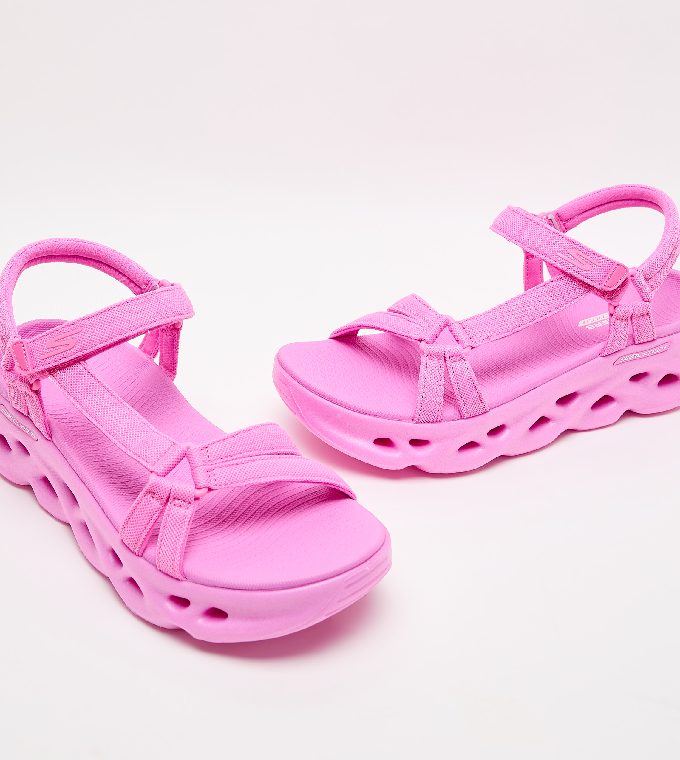 Go Swirl Tech Velcro Platform Sandals