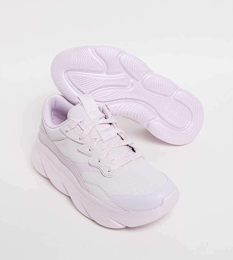VAPOR STEP - JET SETTER Mid Top Sneakers