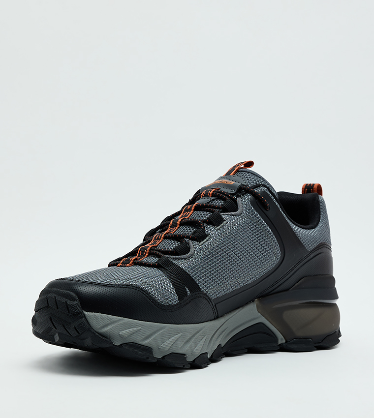 حذاء ماكس بروتكت برباط للمشي الجبلي