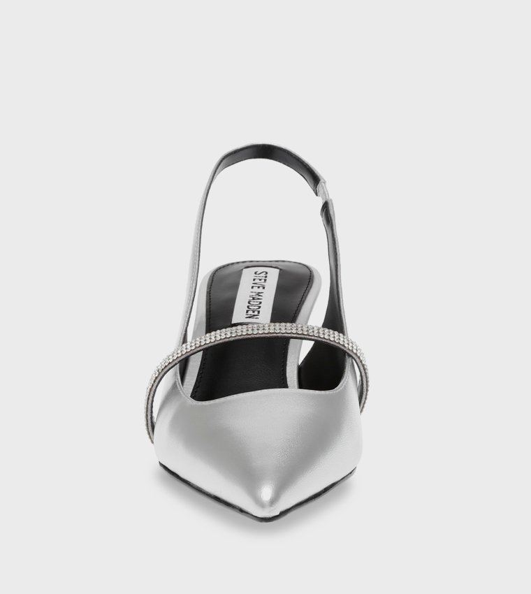 حذاء كعب مزخرف و حزام خلفي 