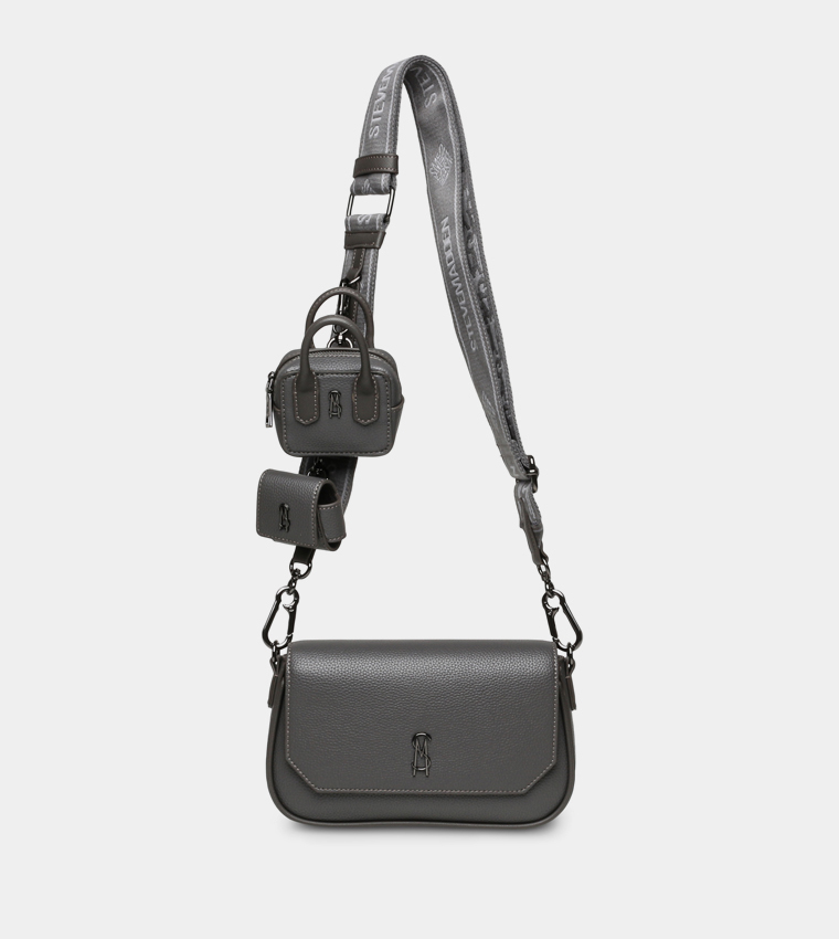 Steve Madden ロゴ ミニ クロスボディ バッグ Briaa 旬顔 可愛い【STEVE MADDEN】Briaa ミニ クロスボディ バッグ