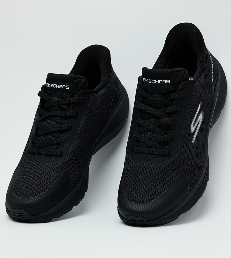 GO RUN CONSISTENT 2.0 Lace-Up Shoes