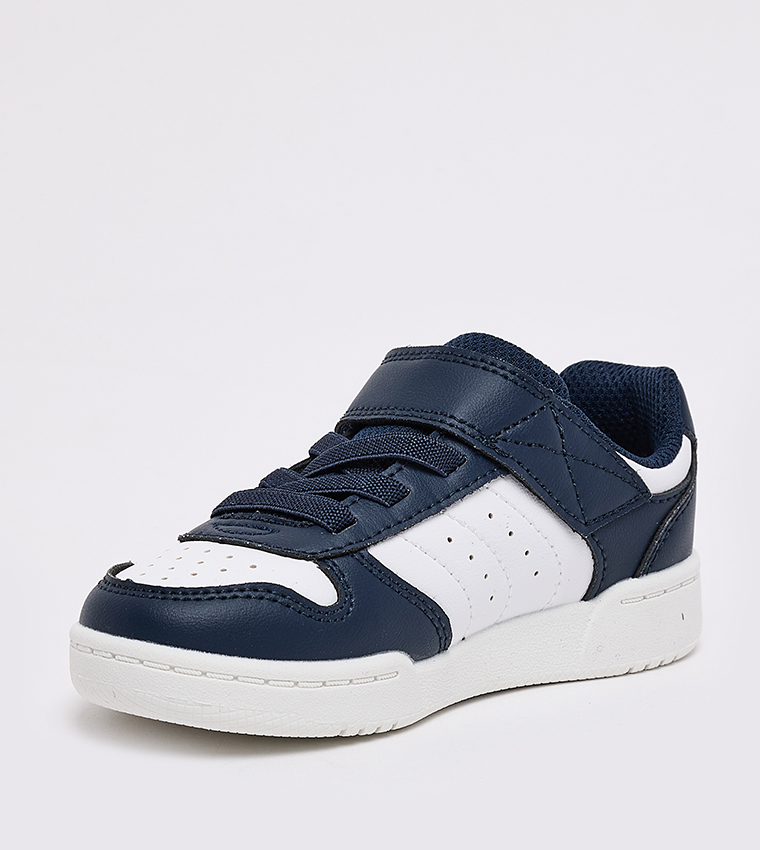 QUICK STREET Velcro Strap Sneakers