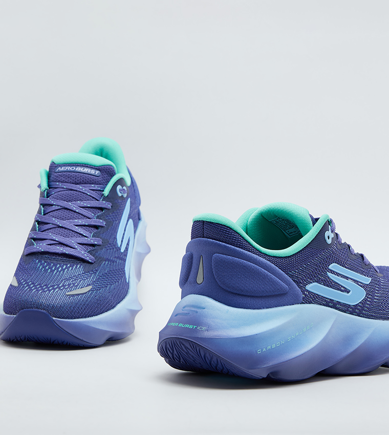 AERO BURST GO RUN MAX ROAD 7 Lace-Up Shoes