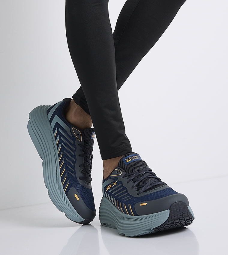 MAX CUSHIONING ENDEAVOUR Running Shoes