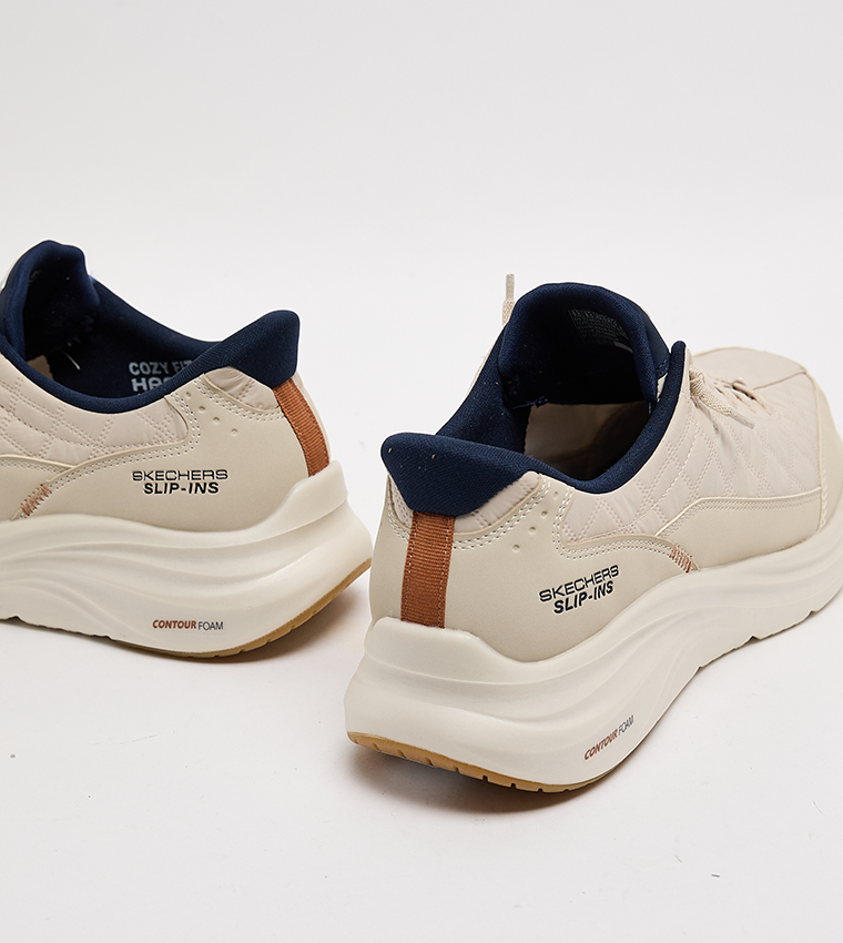 CONTOUR FOAM Quilted Slip-On Shoes