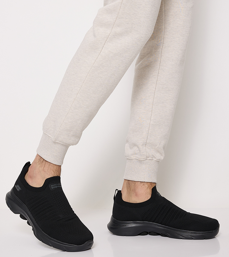 GO WALK 7 - DILIGENT Shoes
