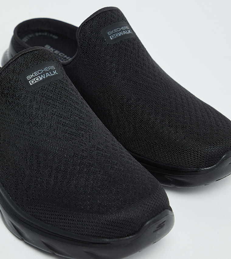GO WALK 7 Clogs