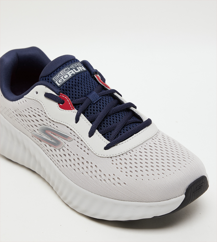 GO RUN NOW Knitted Lace-Up Shoes
