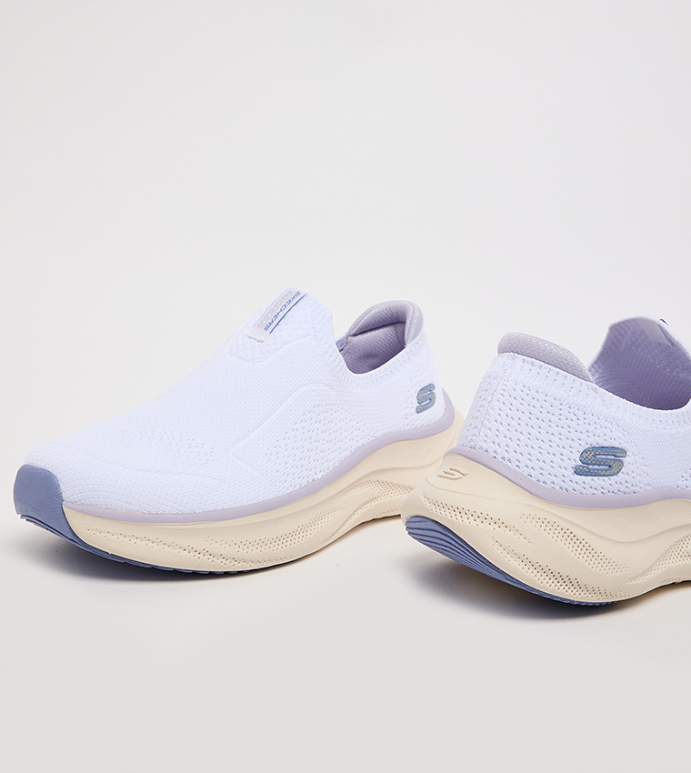 SKECH CLOUD SERENITY Slip-On Shoes