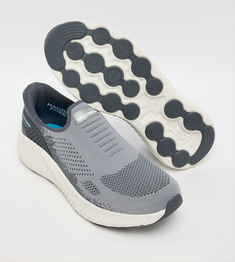 GO RUN NOW Slip On Shoes