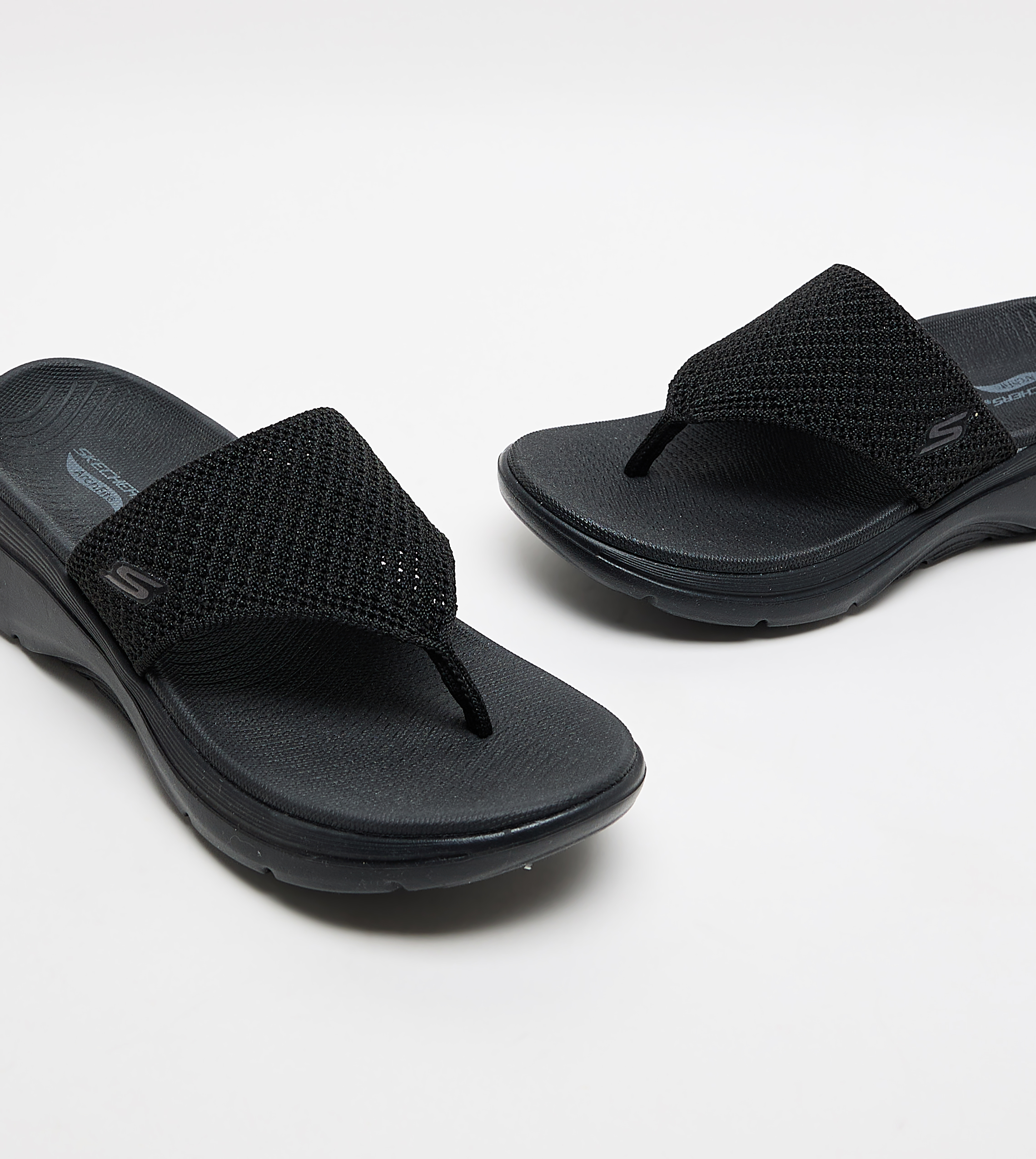 GO WALK ARCH FIT 2.0 - CARRIE Sandals