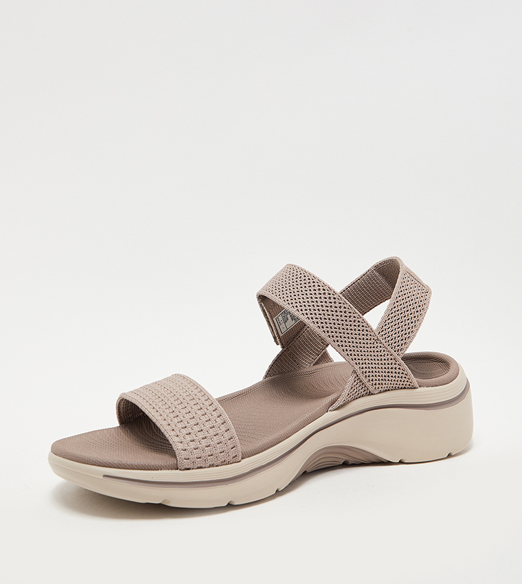 GO WALK ARCH FIT 2.0 Casual Sandals