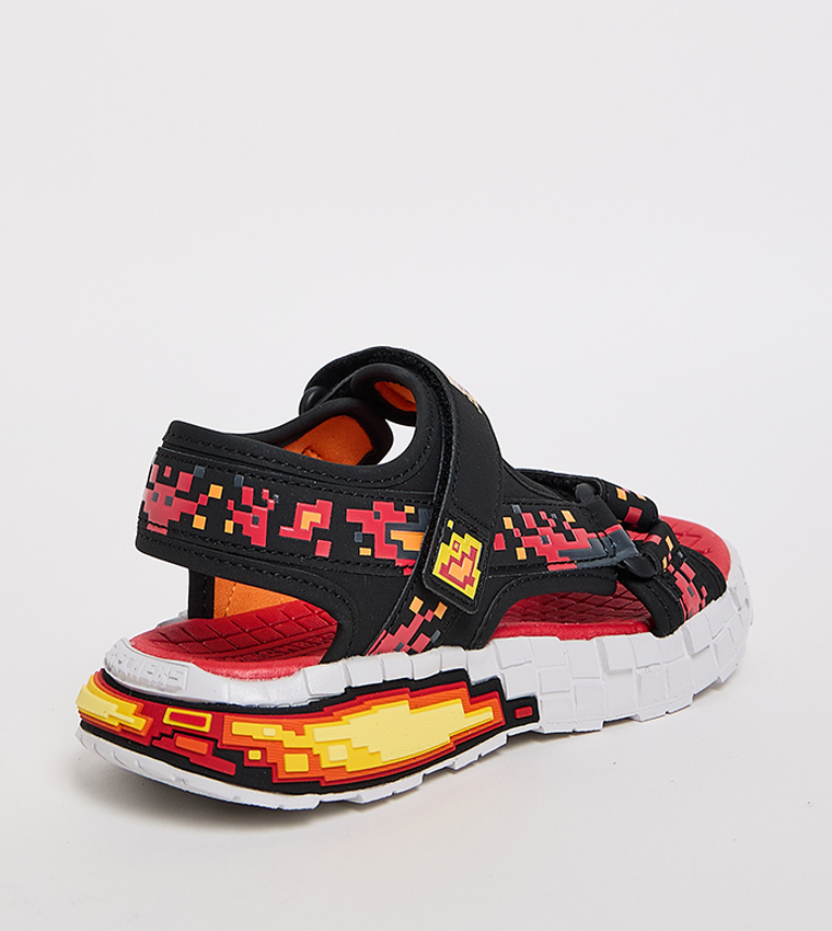 MEGA-SPLASH 4K Sandals