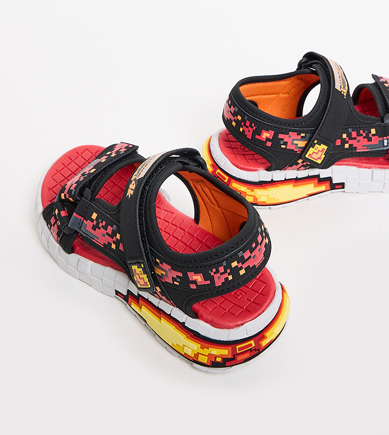 MEGA-SPLASH 4K Sandals