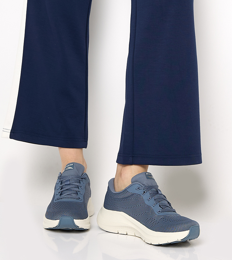 ARCH FIT 2.0 Running Shoes