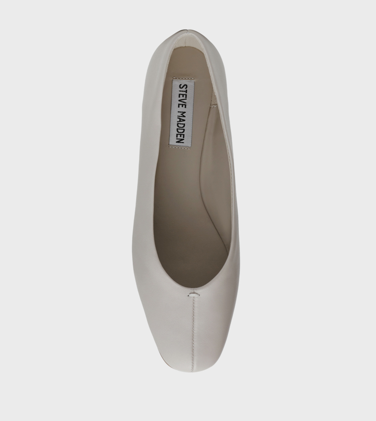 SLIQUE Almond Toe Ballerinas