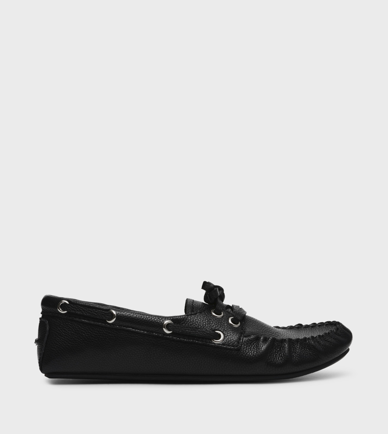 CASHBACK Textured Boat Shoes