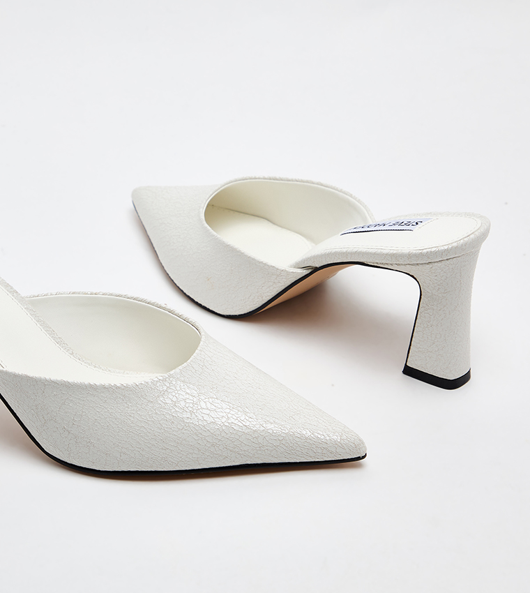 EMMIE Solid Pointed Toe Mule Pumps