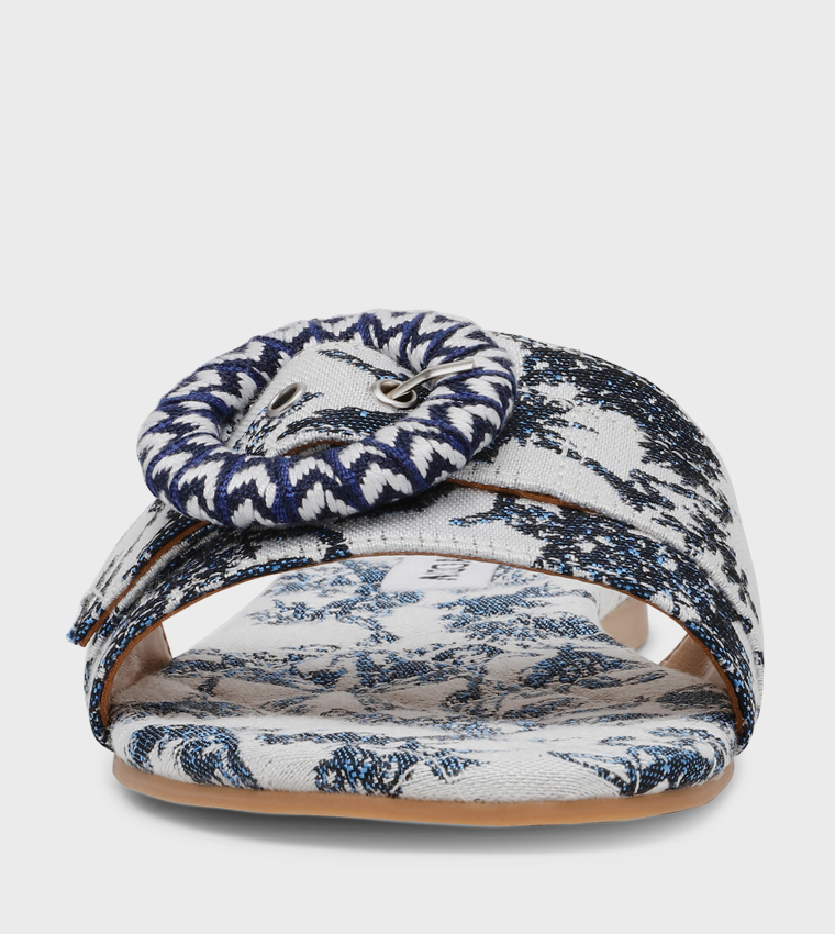 MERLA Patterned Open-Toe Flat Sandals