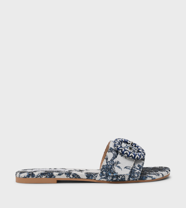 MERLA Patterned Open-Toe Flat Sandals